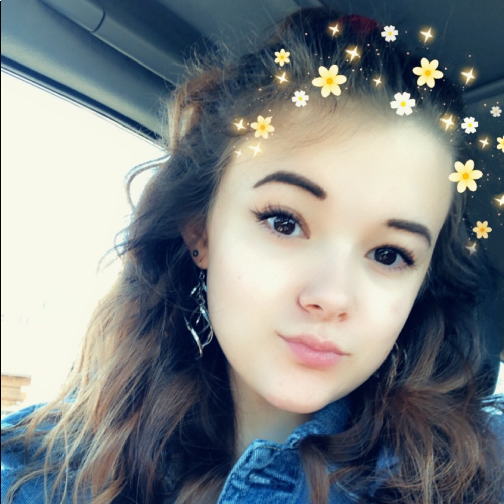 Meet your Posher, Ciara